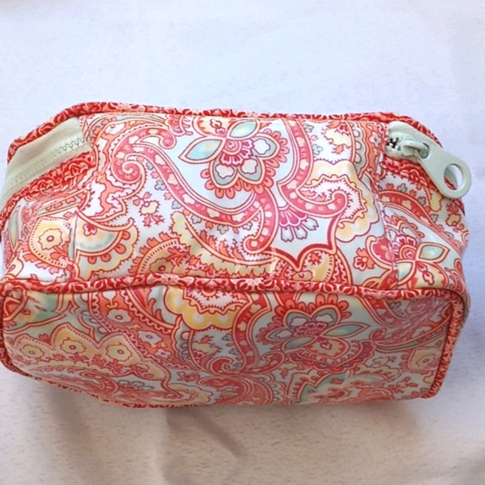 Fly Travel Cosmetic Case - Picture 4 of 5